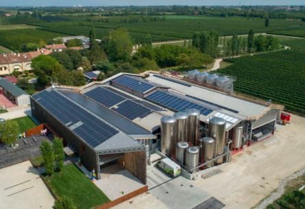 Fotovoltaico su copertura aziendale